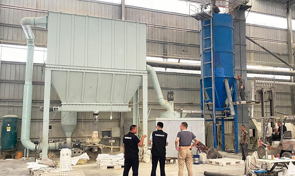 Broyeur à micro-poudre MW880 pour le traitement de l'oxyde de zinc dans l'industrie chimique